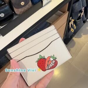NWT Coach CAR33 Slim Id Card Case With Strawberry Graphic Gold/Chalk Multi